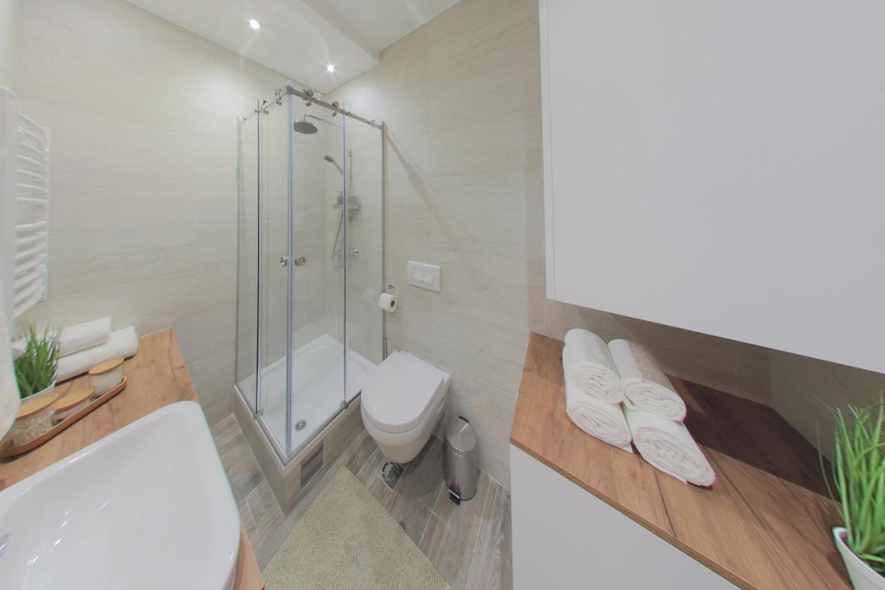 Arena Big Luxury Apartments Νόβι Σαντ Εξωτερικό φωτογραφία