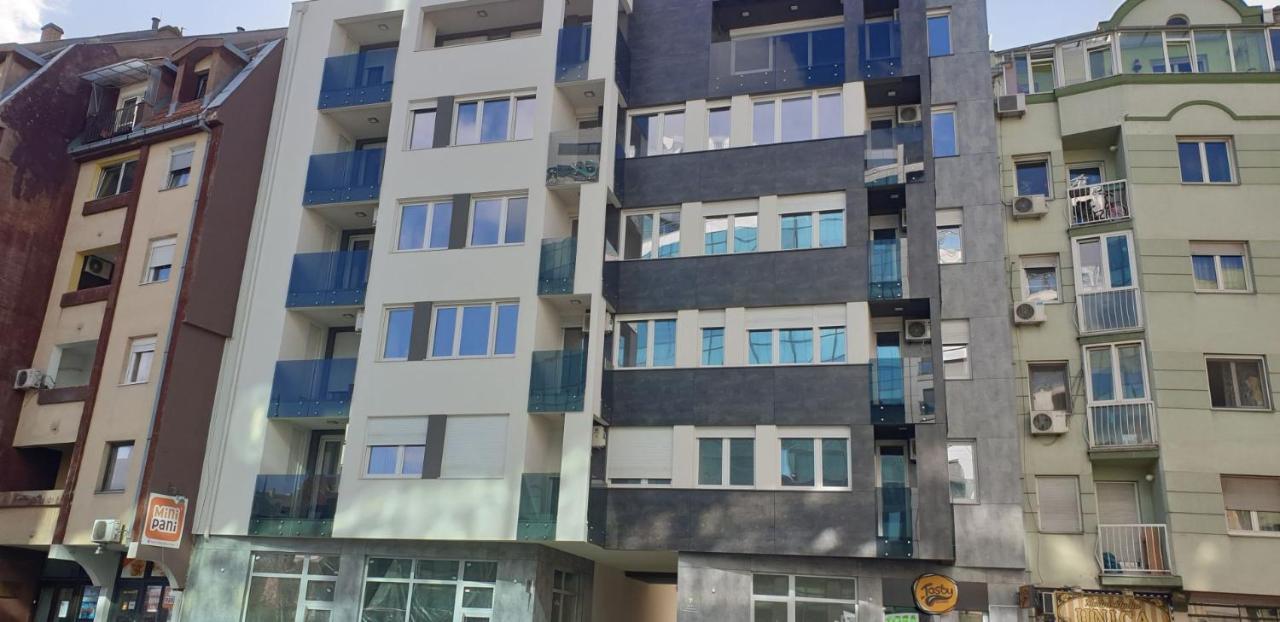 Arena Big Luxury Apartments Νόβι Σαντ Εξωτερικό φωτογραφία