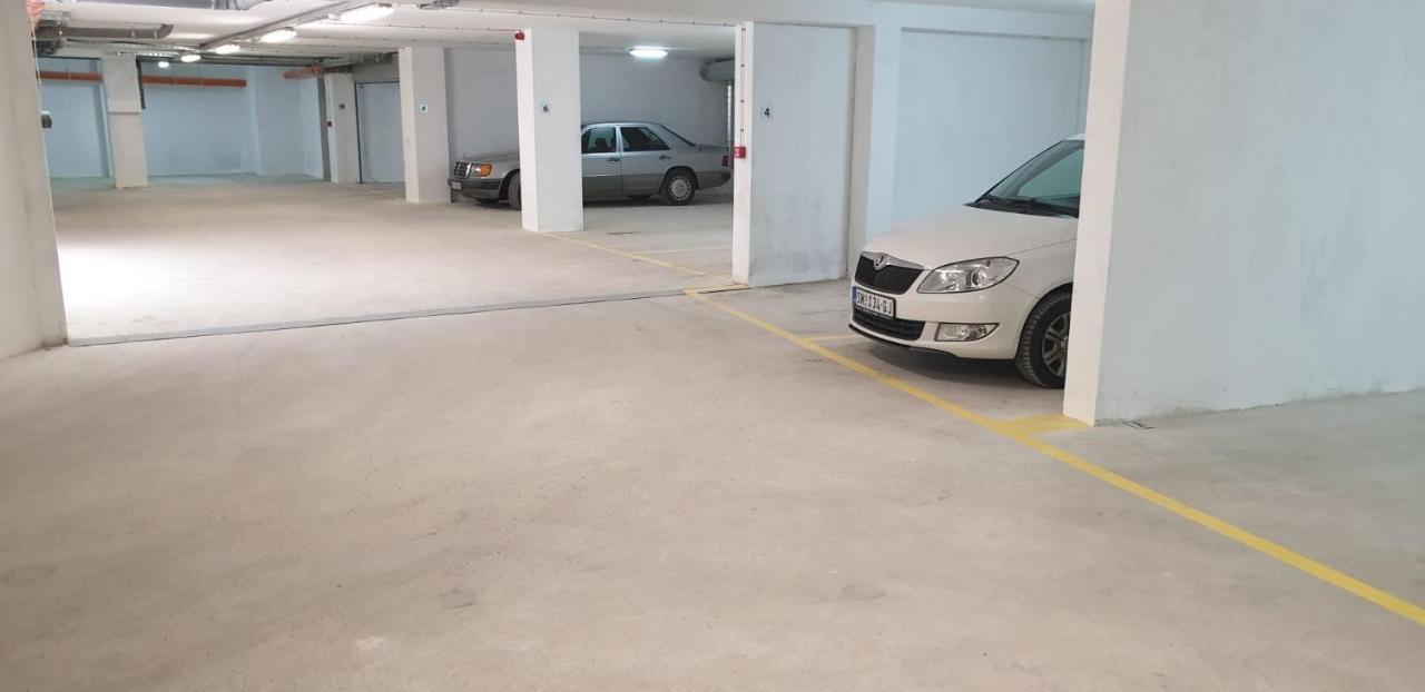 Arena Big Luxury Apartments Νόβι Σαντ Εξωτερικό φωτογραφία