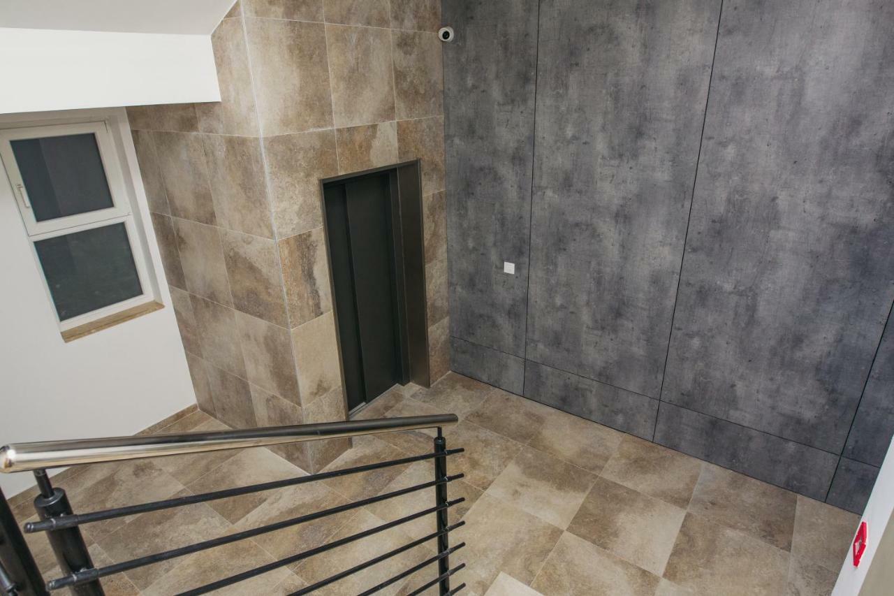 Arena Big Luxury Apartments Νόβι Σαντ Εξωτερικό φωτογραφία